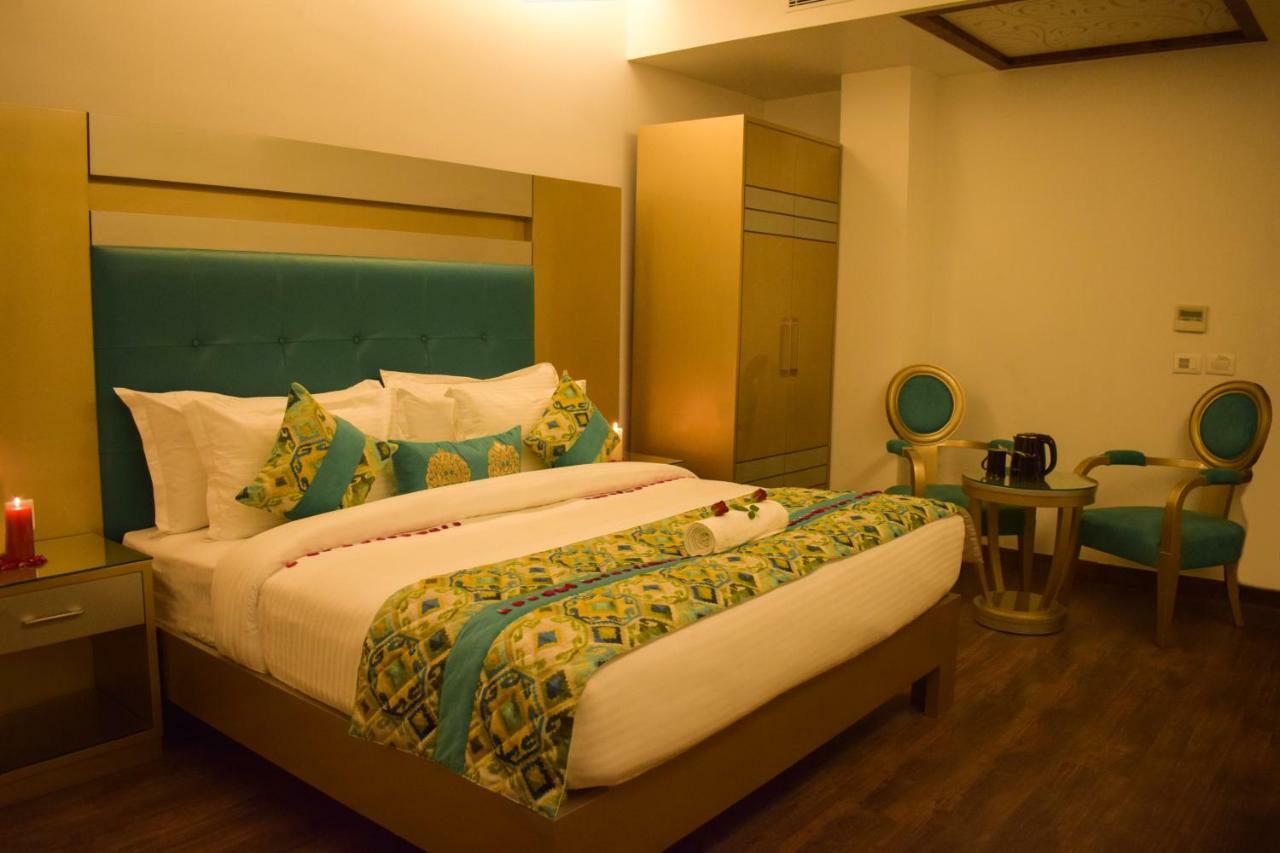 One Earth Gg Regency Hotel Амритсар Екстериор снимка