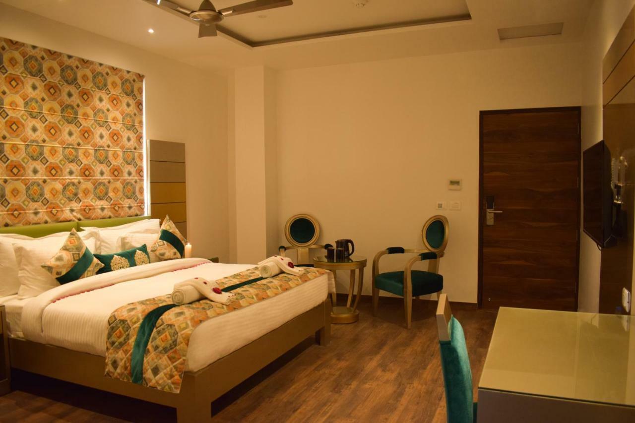 One Earth Gg Regency Hotel Амритсар Екстериор снимка