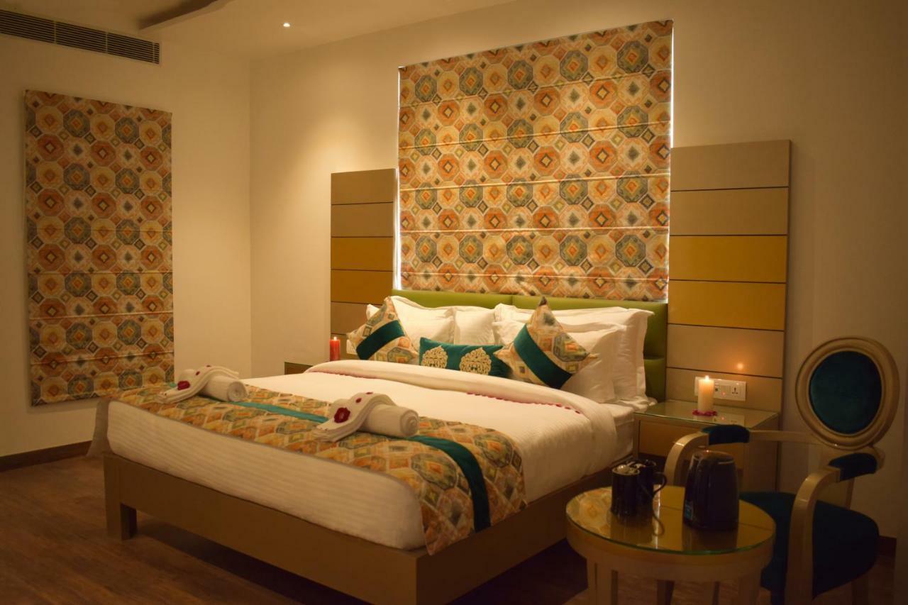 One Earth Gg Regency Hotel Амритсар Екстериор снимка